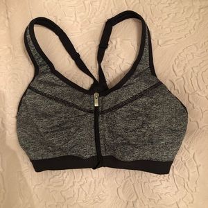 Victoria’s Secret Ultra Max Front-Close Sport Bra